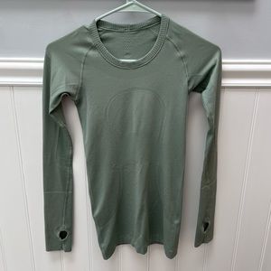 Lululemon swiftly tech long sleeve